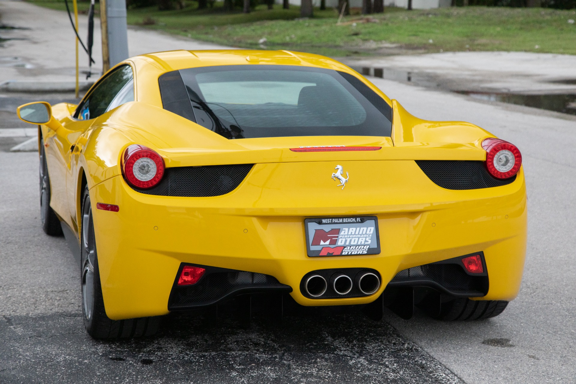 Used-2011-Ferrari-458-Italia