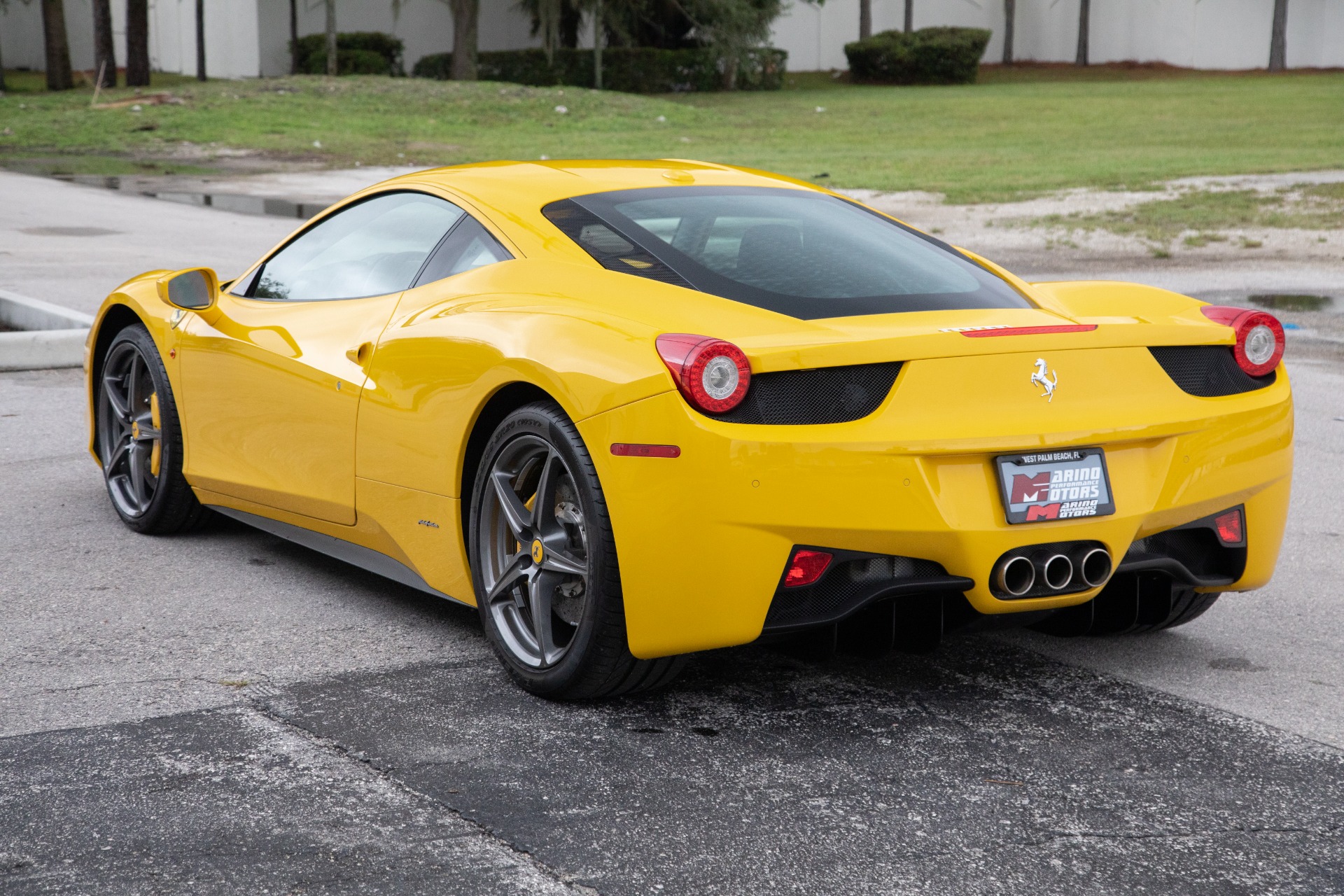 Used-2011-Ferrari-458-Italia