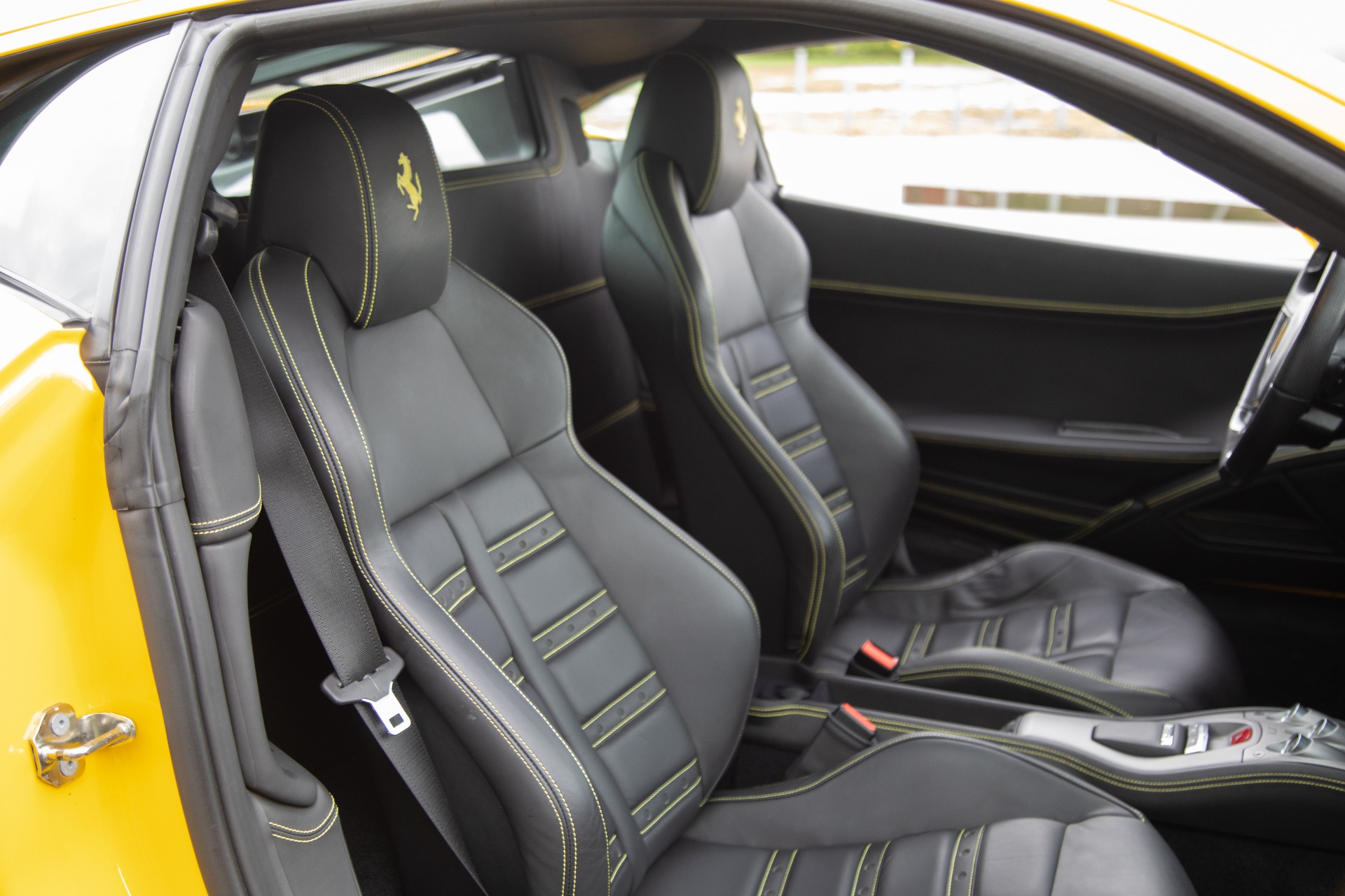 Used-2011-Ferrari-458-Italia