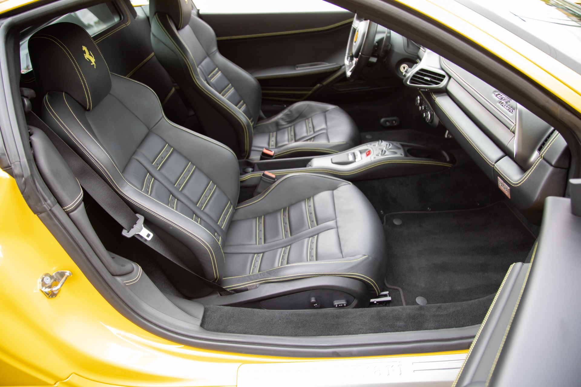 Used-2011-Ferrari-458-Italia
