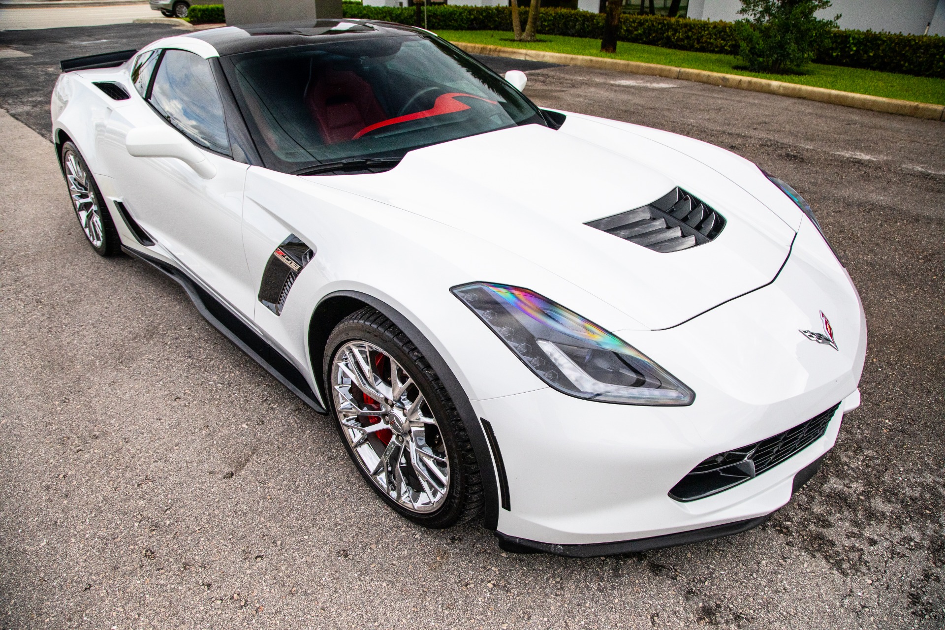 Used-2016-Chevrolet-Corvette-Z06