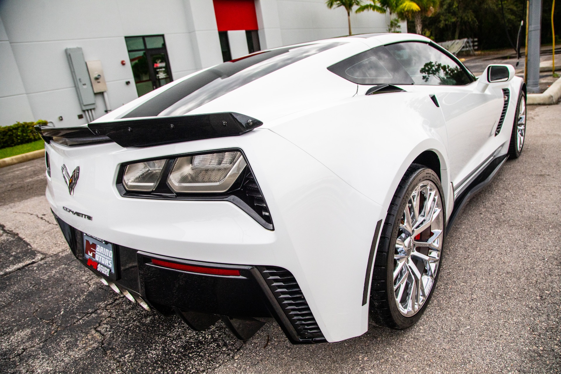 Used-2016-Chevrolet-Corvette-Z06