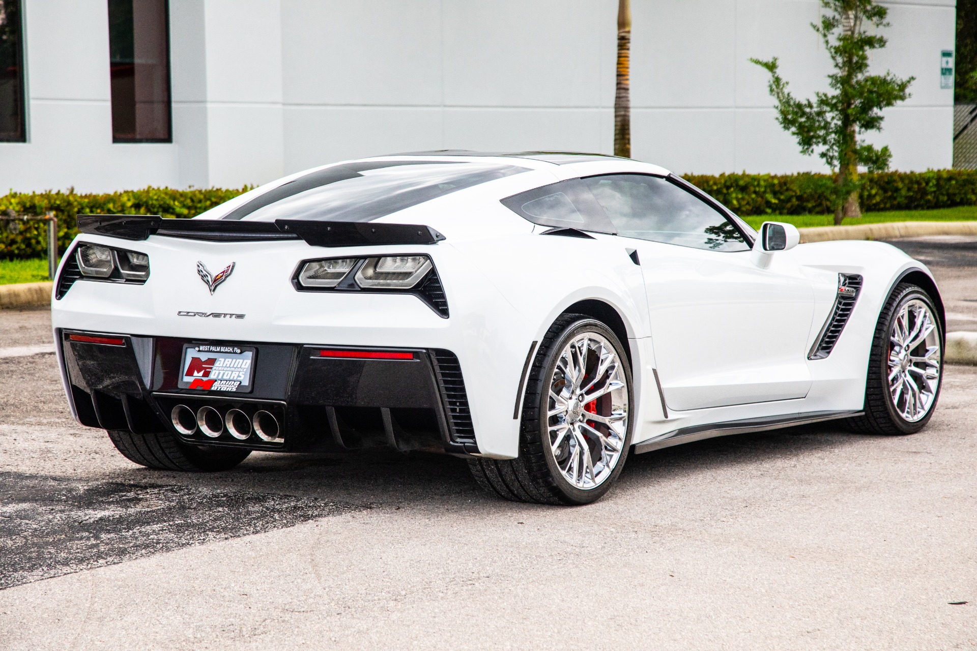 Used-2016-Chevrolet-Corvette-Z06