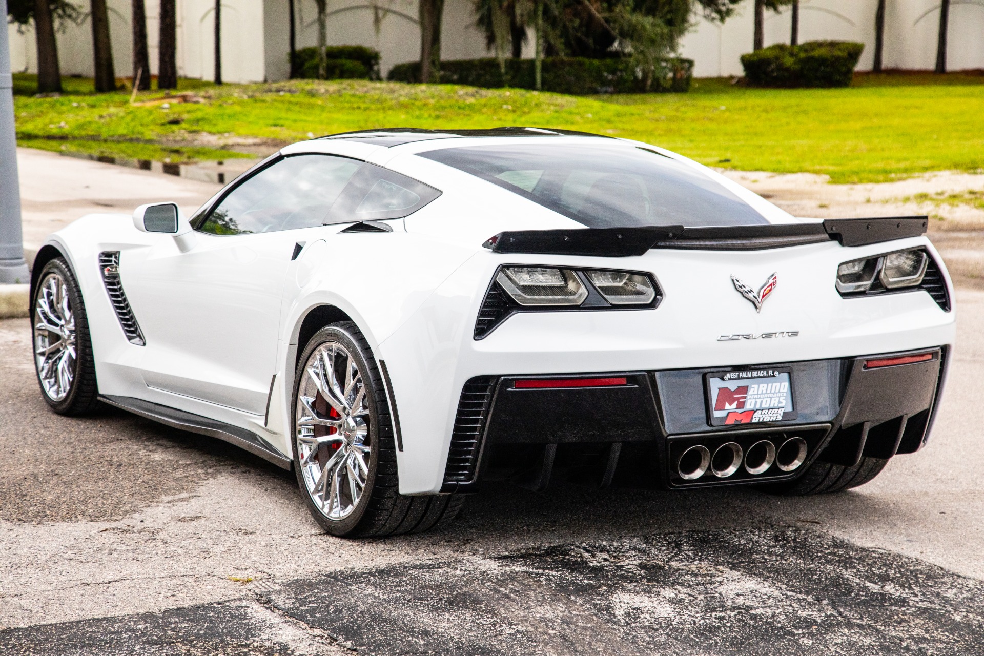 Used-2016-Chevrolet-Corvette-Z06