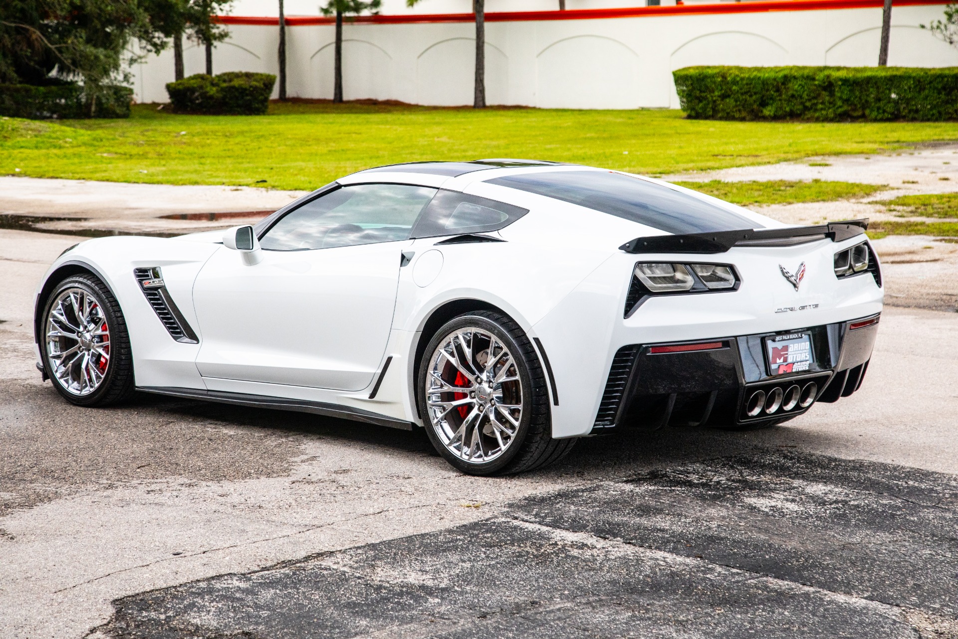 Used-2016-Chevrolet-Corvette-Z06