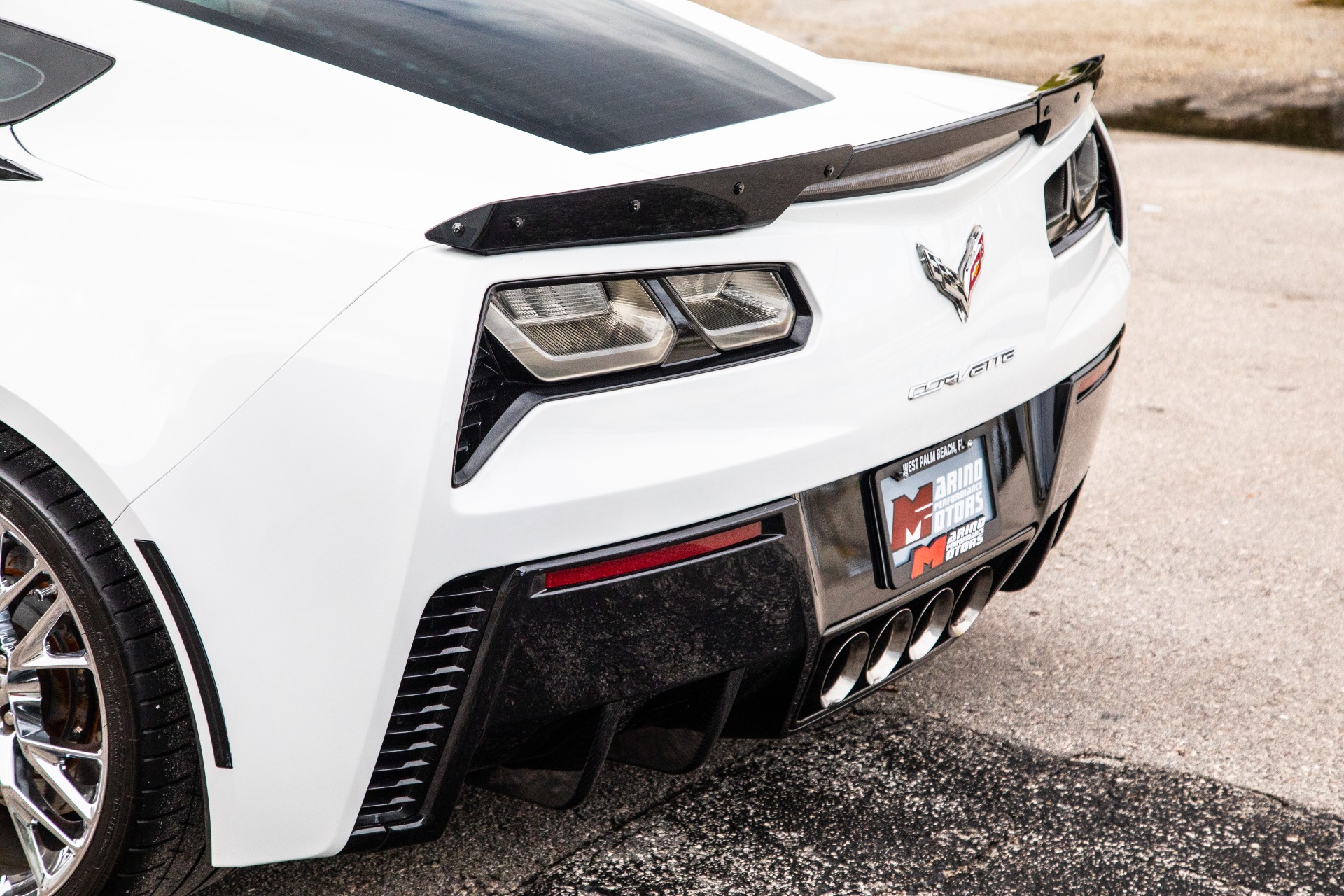 Used-2016-Chevrolet-Corvette-Z06