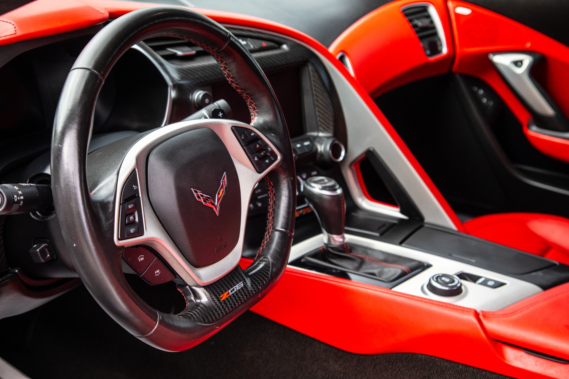Used-2016-Chevrolet-Corvette-Z06