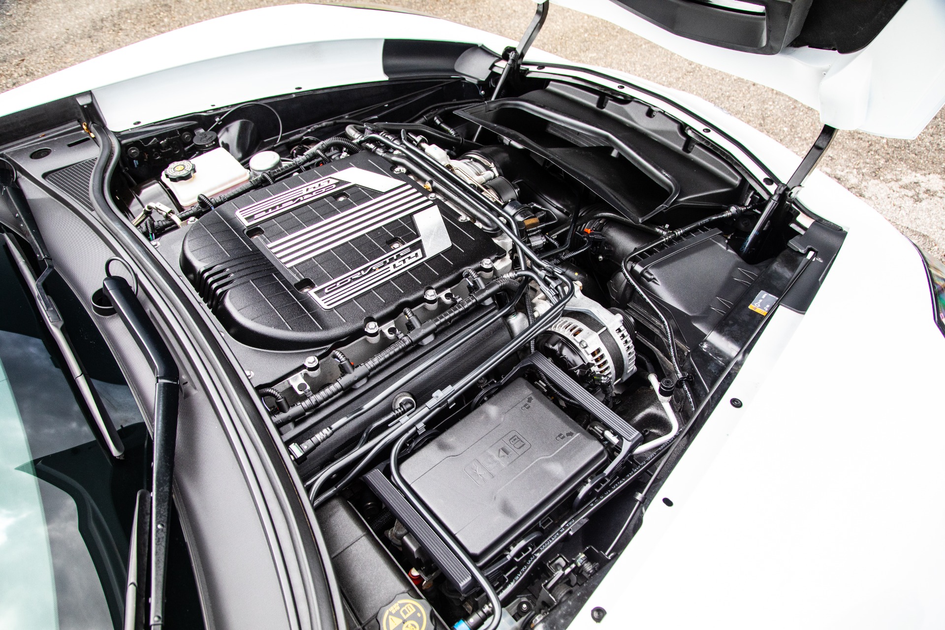 Used-2016-Chevrolet-Corvette-Z06