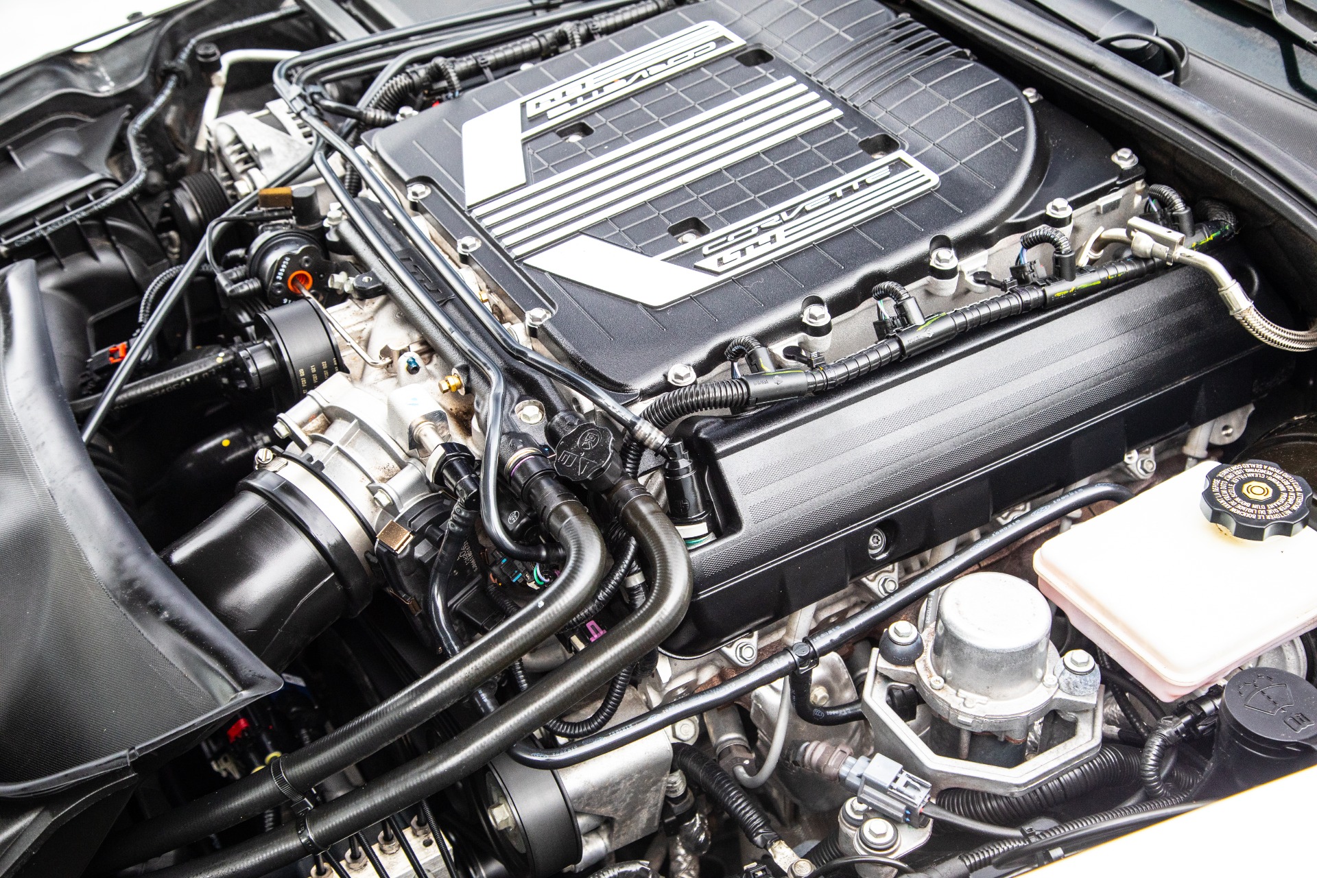 Used-2016-Chevrolet-Corvette-Z06