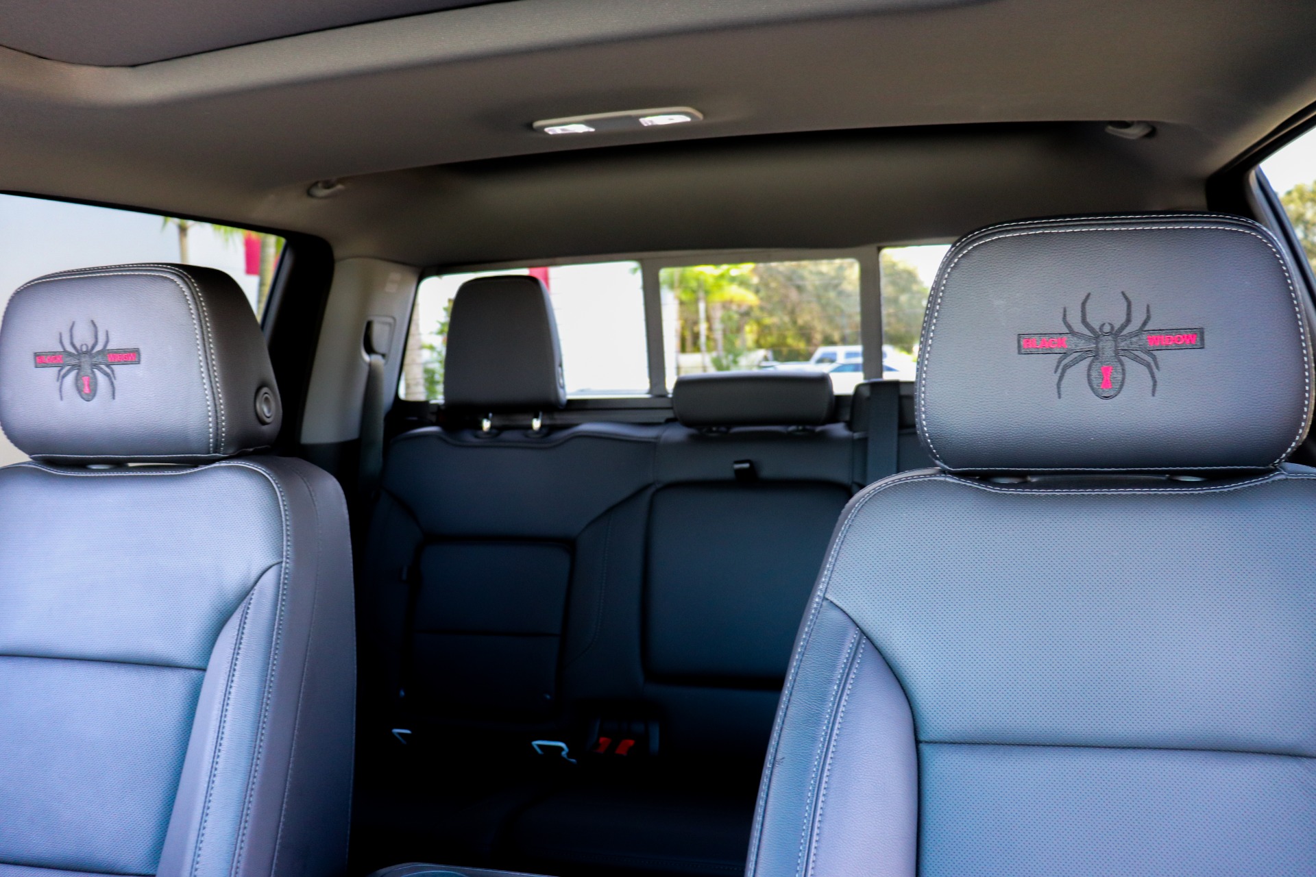 Used-2020-Chevrolet-Silverado-1500-LTZ