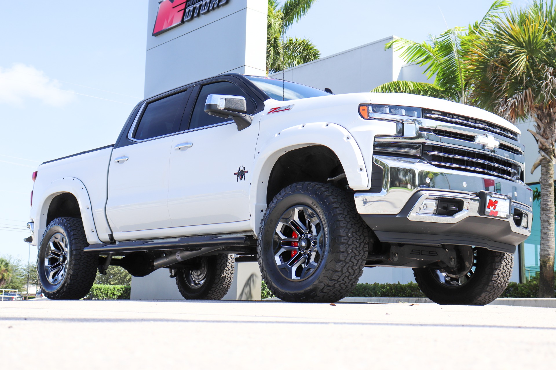 Used-2020-Chevrolet-Silverado-1500-LTZ