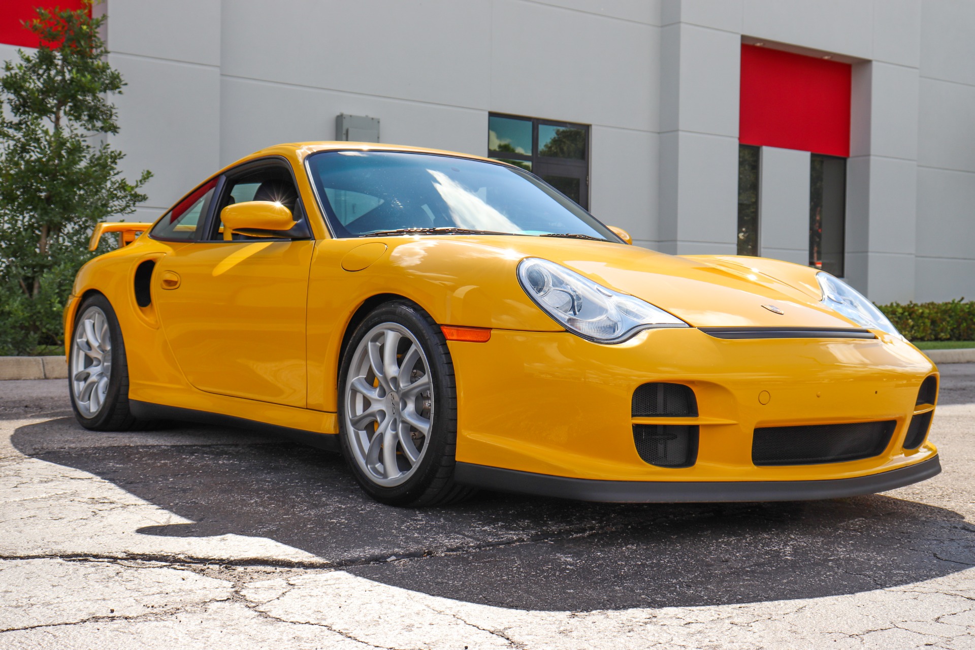 Used-2004-Porsche-911-GT2