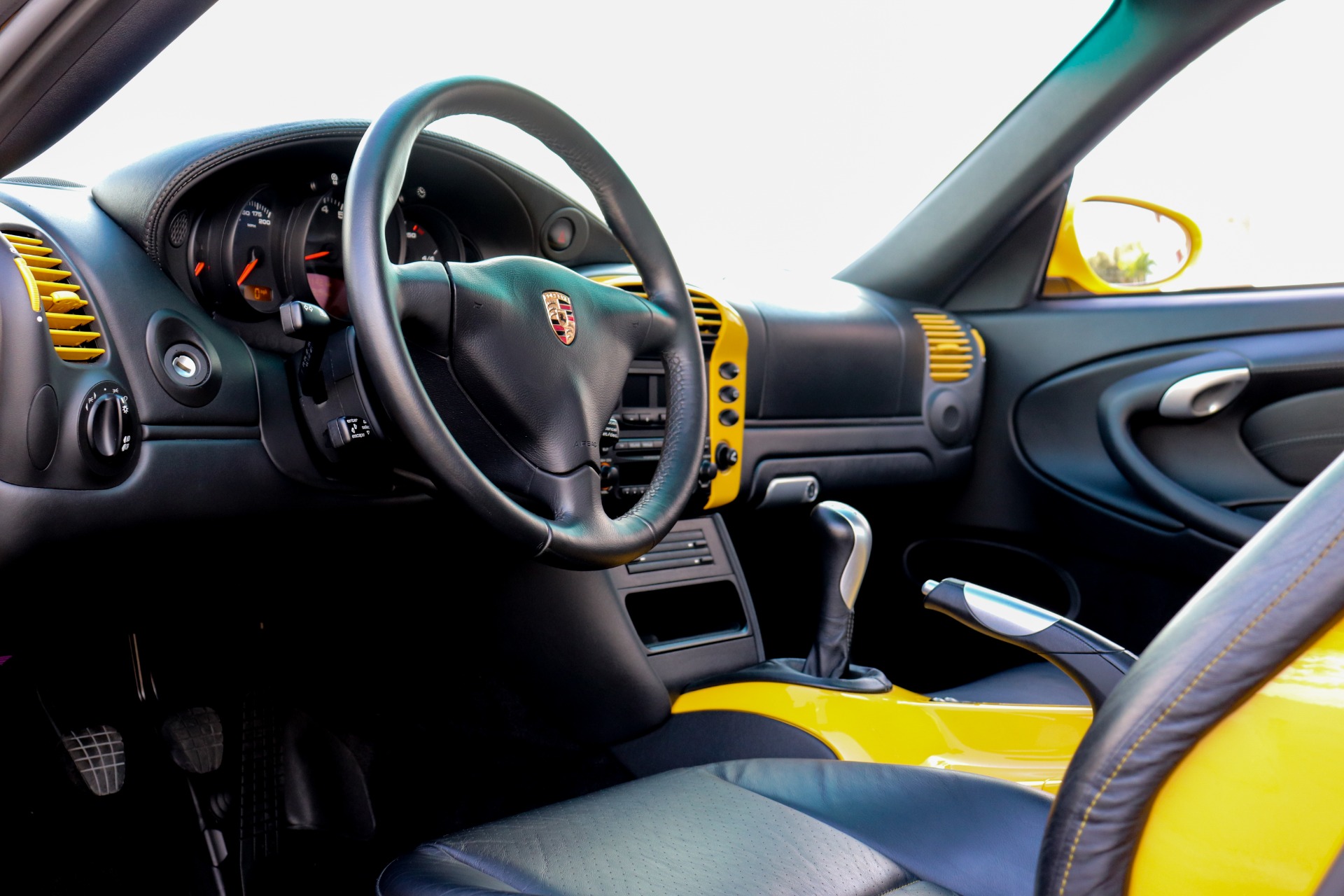 Used-2004-Porsche-911-GT2