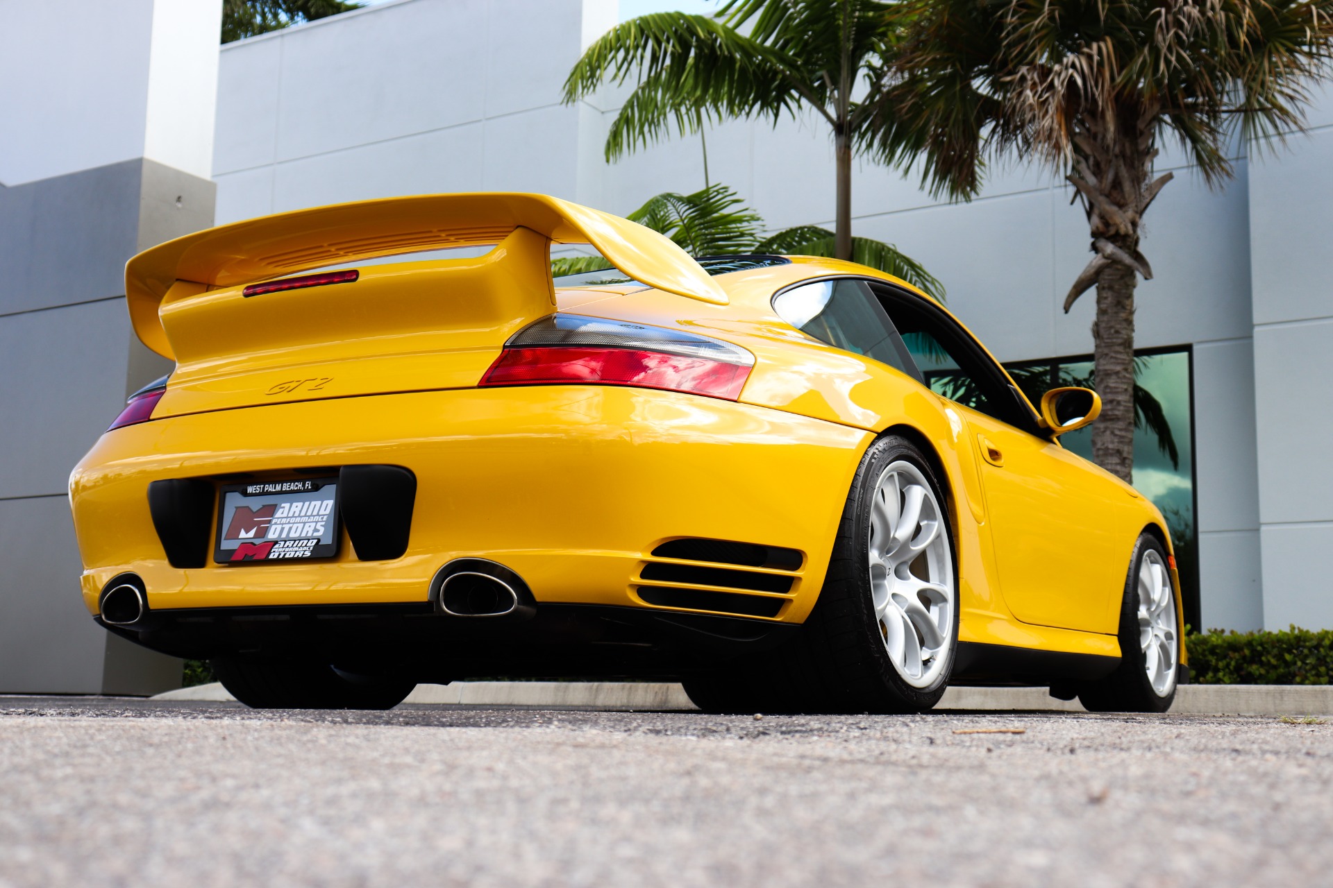 Used-2004-Porsche-911-GT2