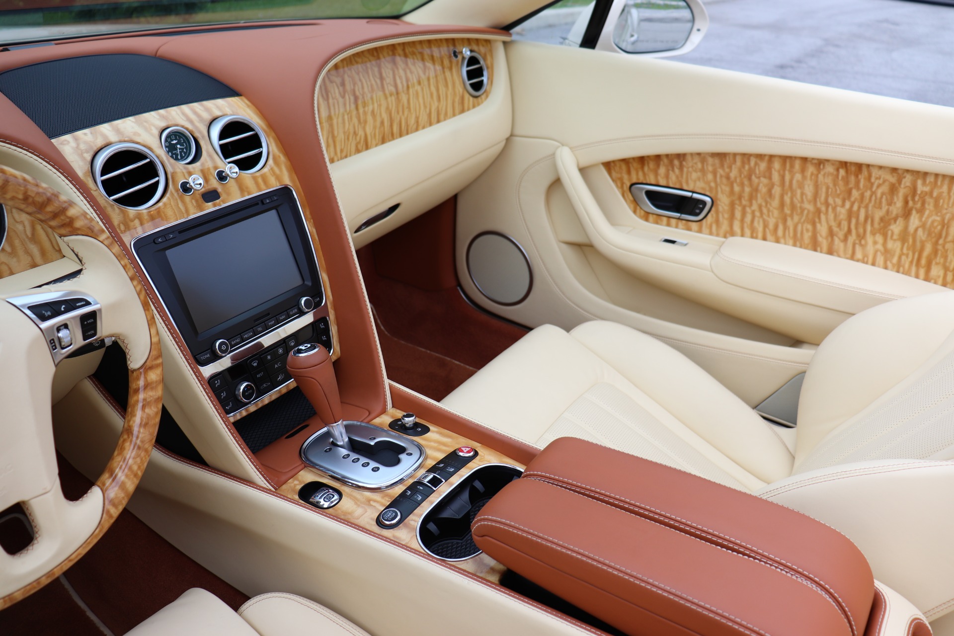 Used-2014-Bentley-Continental-GT-V8