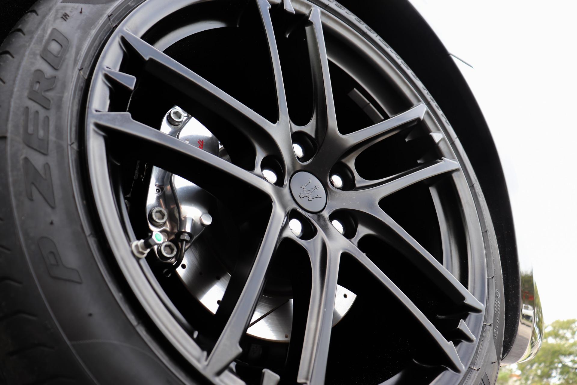 Used-2013-Maserati-GranTurismo-MC