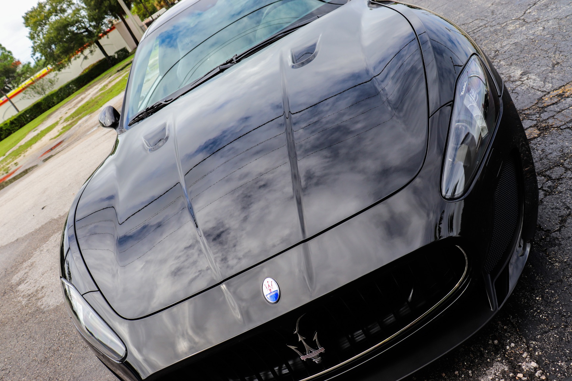 Used-2013-Maserati-GranTurismo-MC