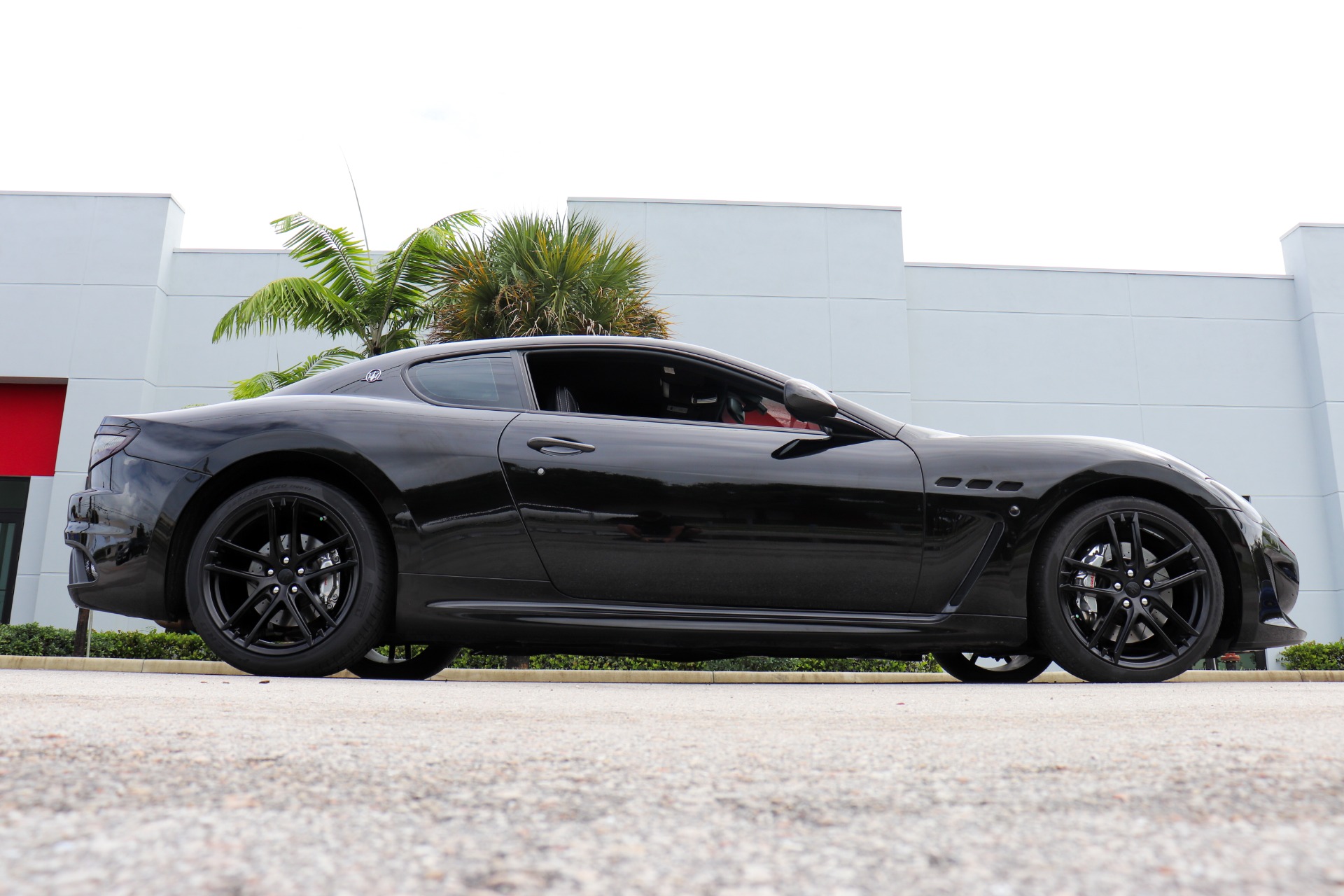 Used-2013-Maserati-GranTurismo-MC