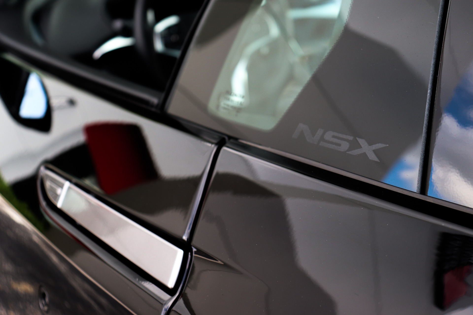 Used-2017-Acura-NSX-SH-AWD-Sport-Hybrid