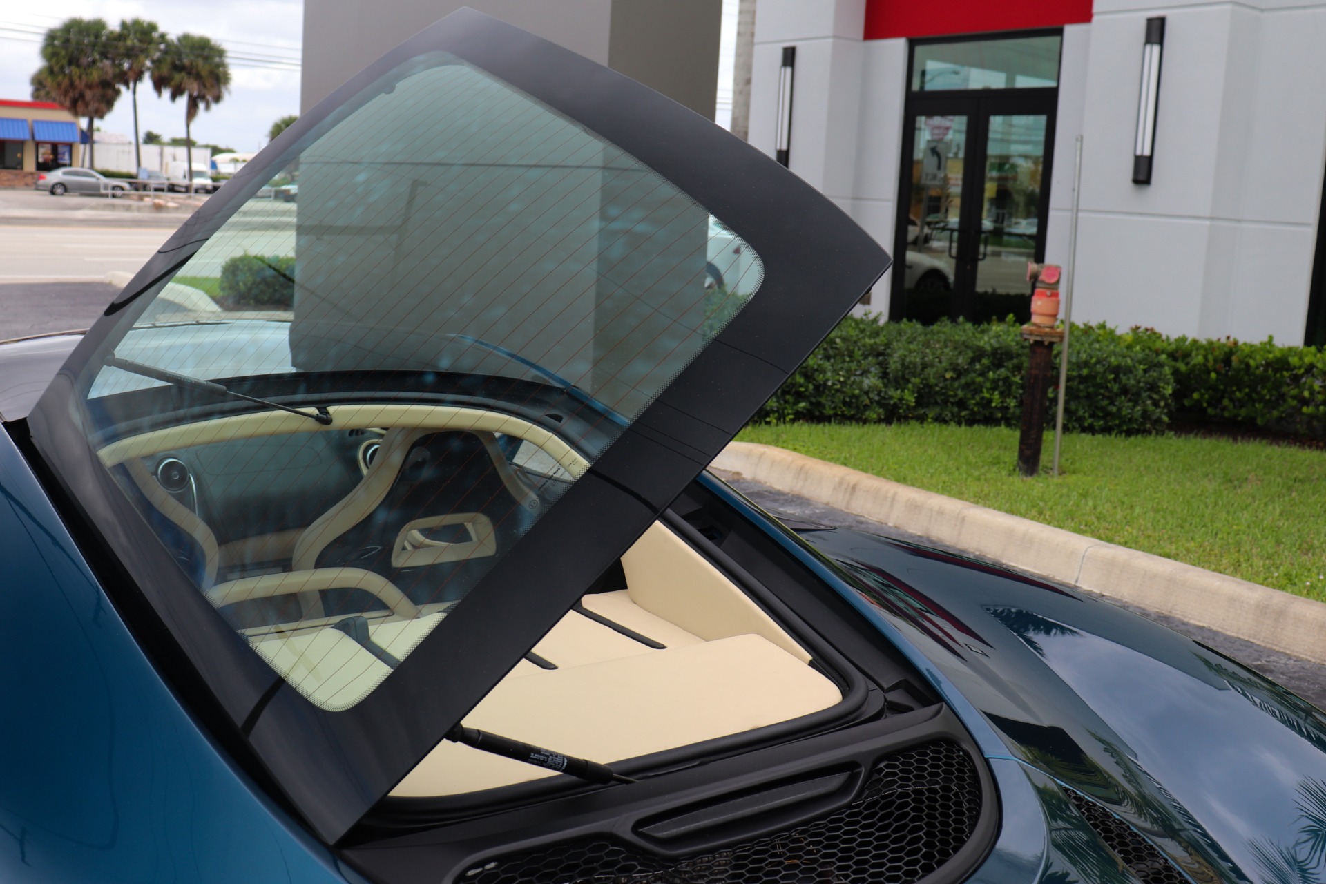 Used-2017-McLaren-570GT