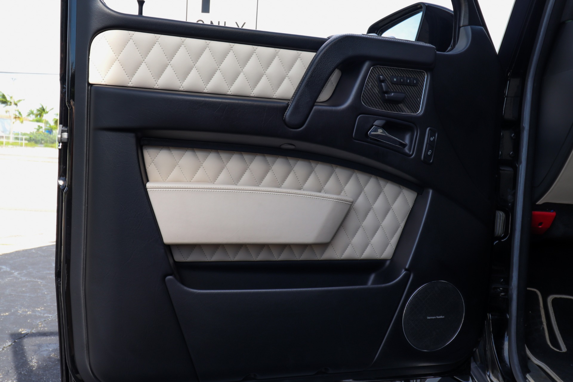 Used-2018-Mercedes-Benz-G-Class-AMG-G-63