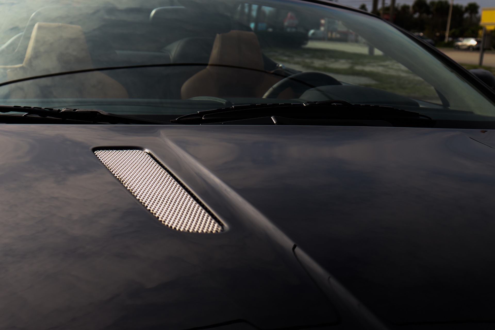 Used-2008-Aston-Martin-V8-Vantage-Roadster