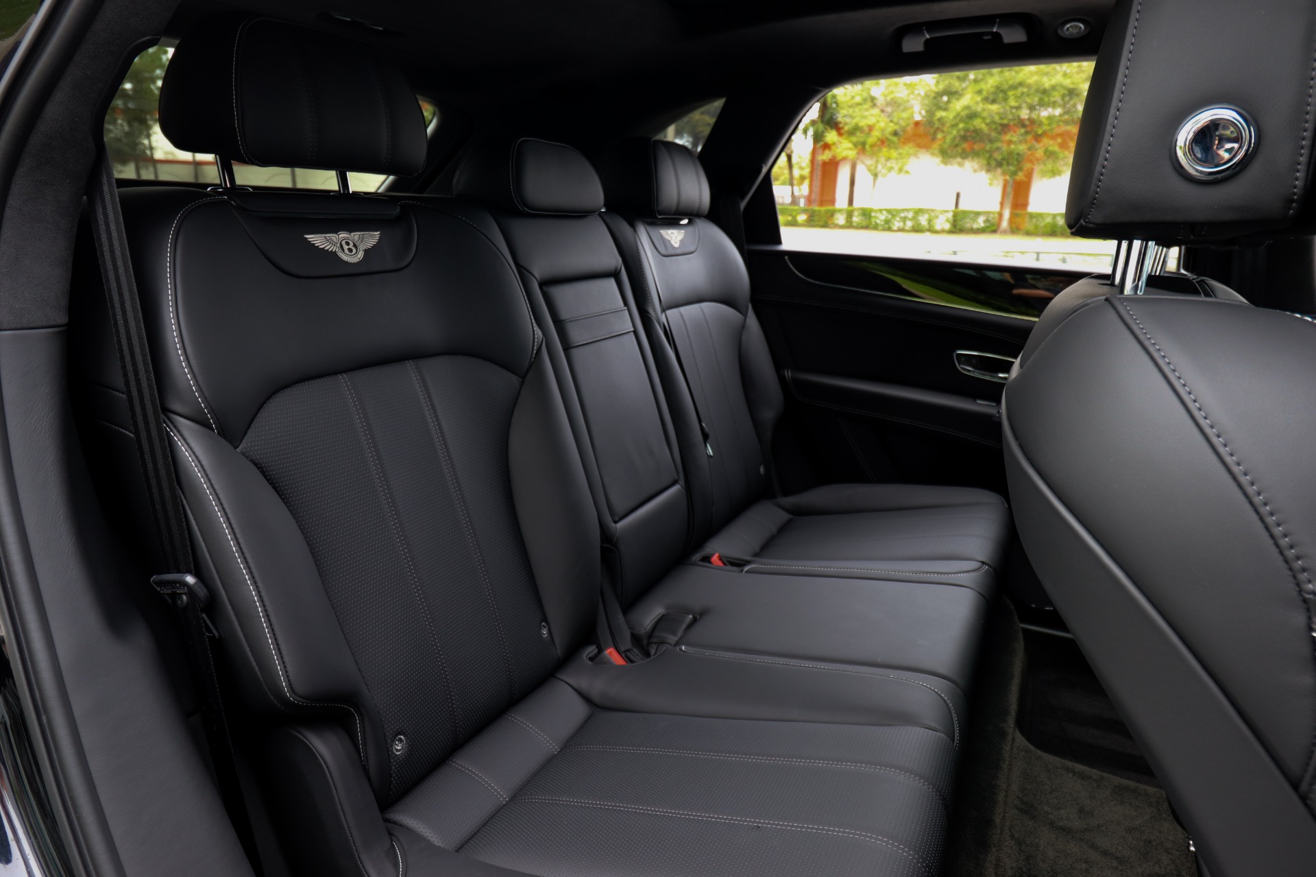 Used-2019-Bentley-Bentayga-V8