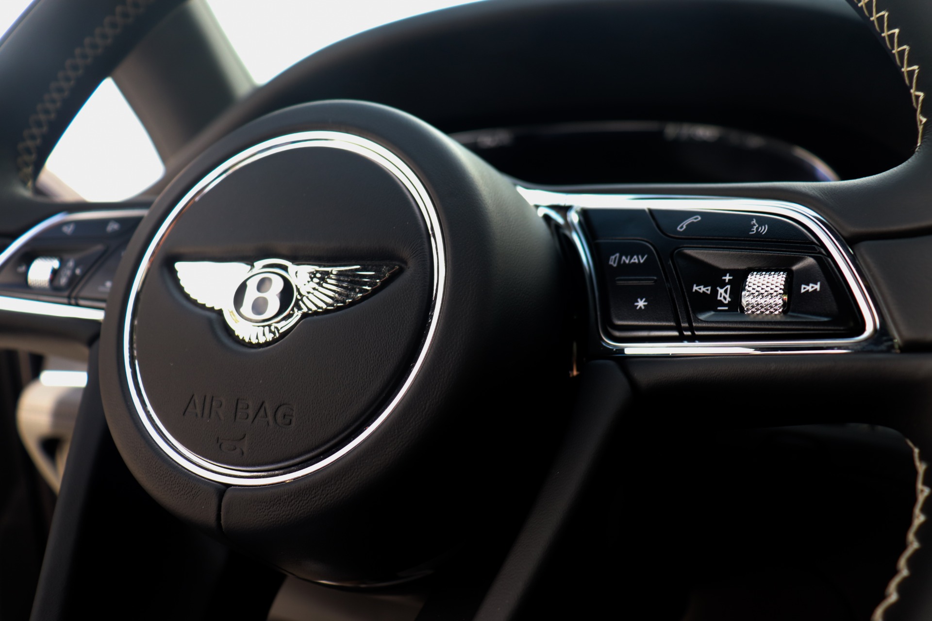 Used-2019-Bentley-Bentayga-V8