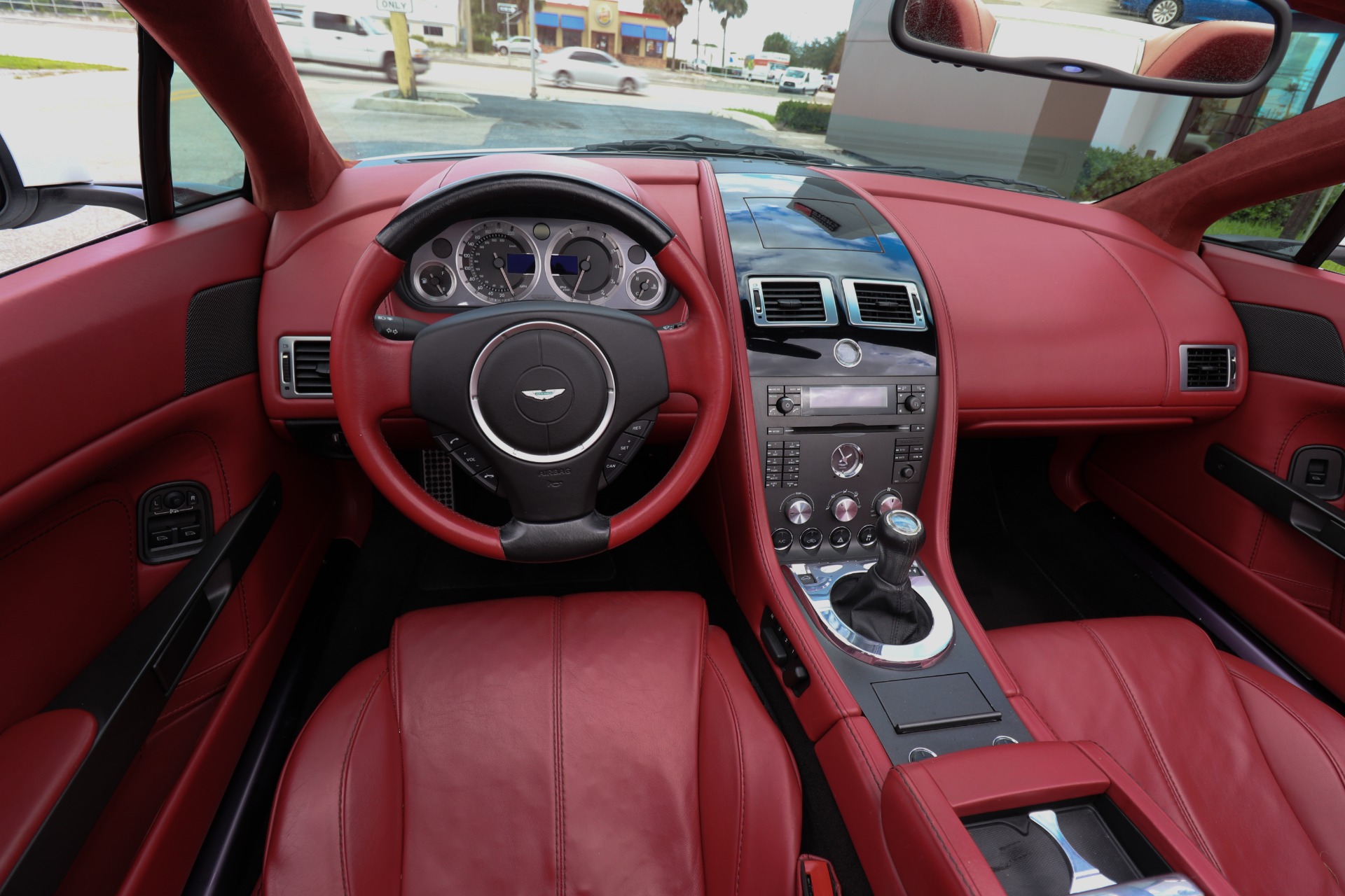 Used-2008-Aston-Martin-V8-Vantage-Roadster