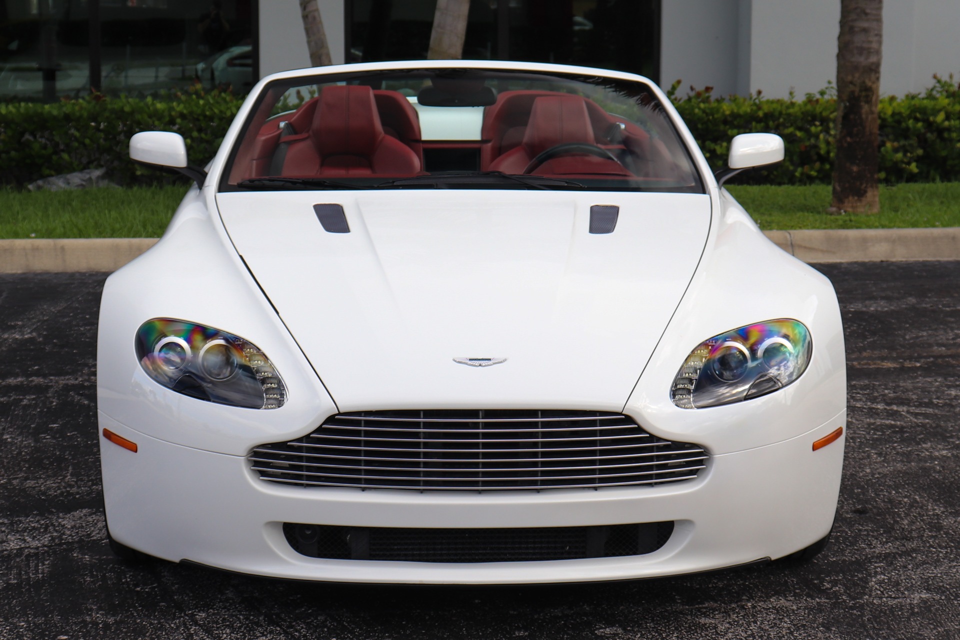 Used-2008-Aston-Martin-V8-Vantage-Roadster