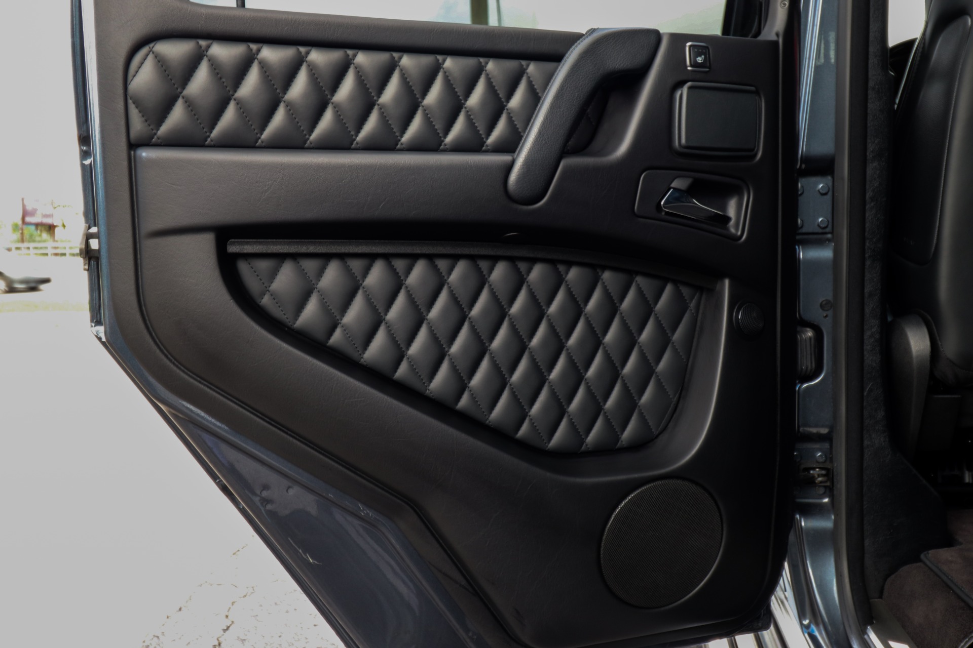 Used-2015-Mercedes-Benz-G-Class-G-63-AMG