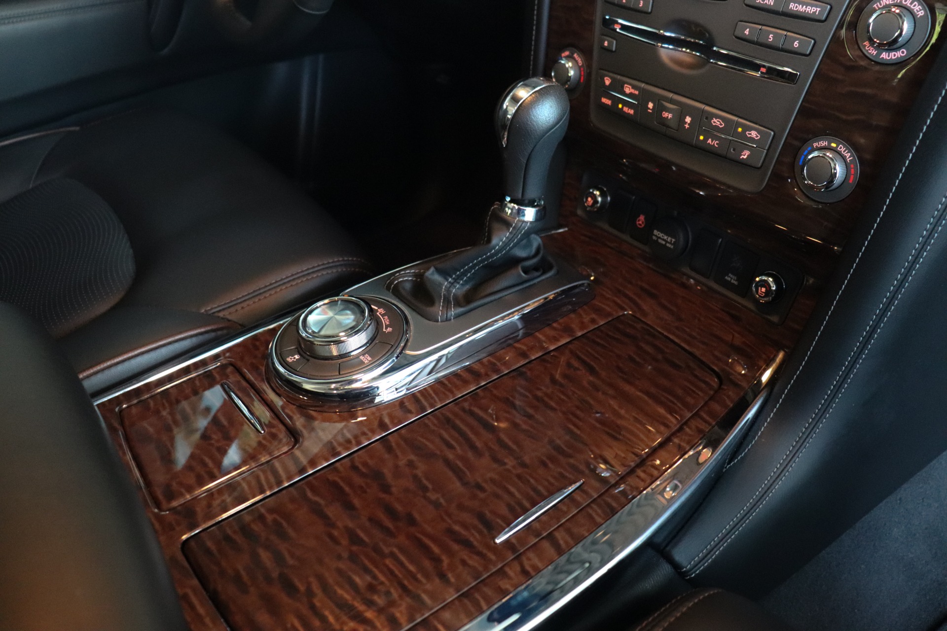Used-2017-Nissan-Armada-Platinum