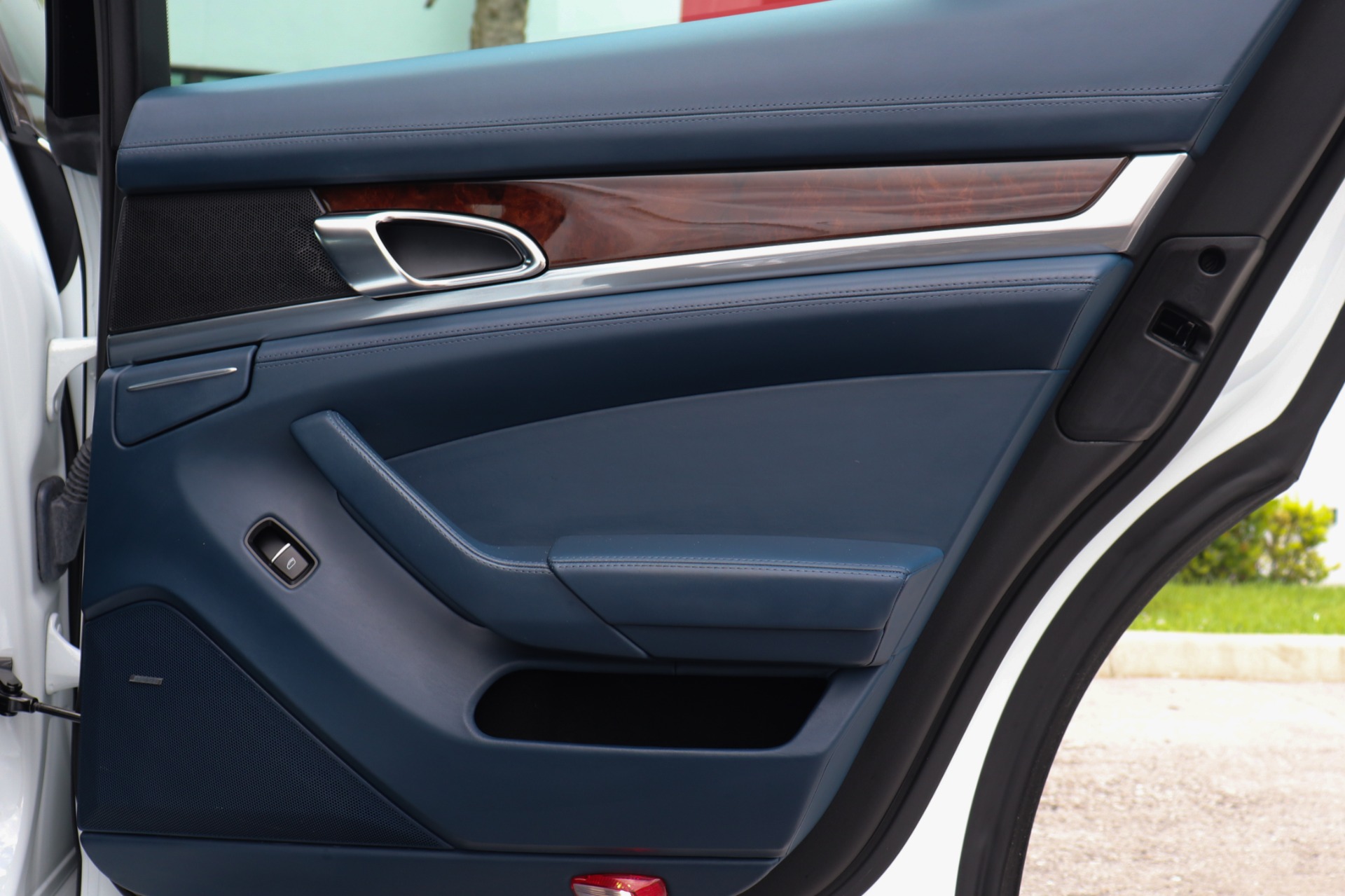 Used-2013-Porsche-Panamera-GTS