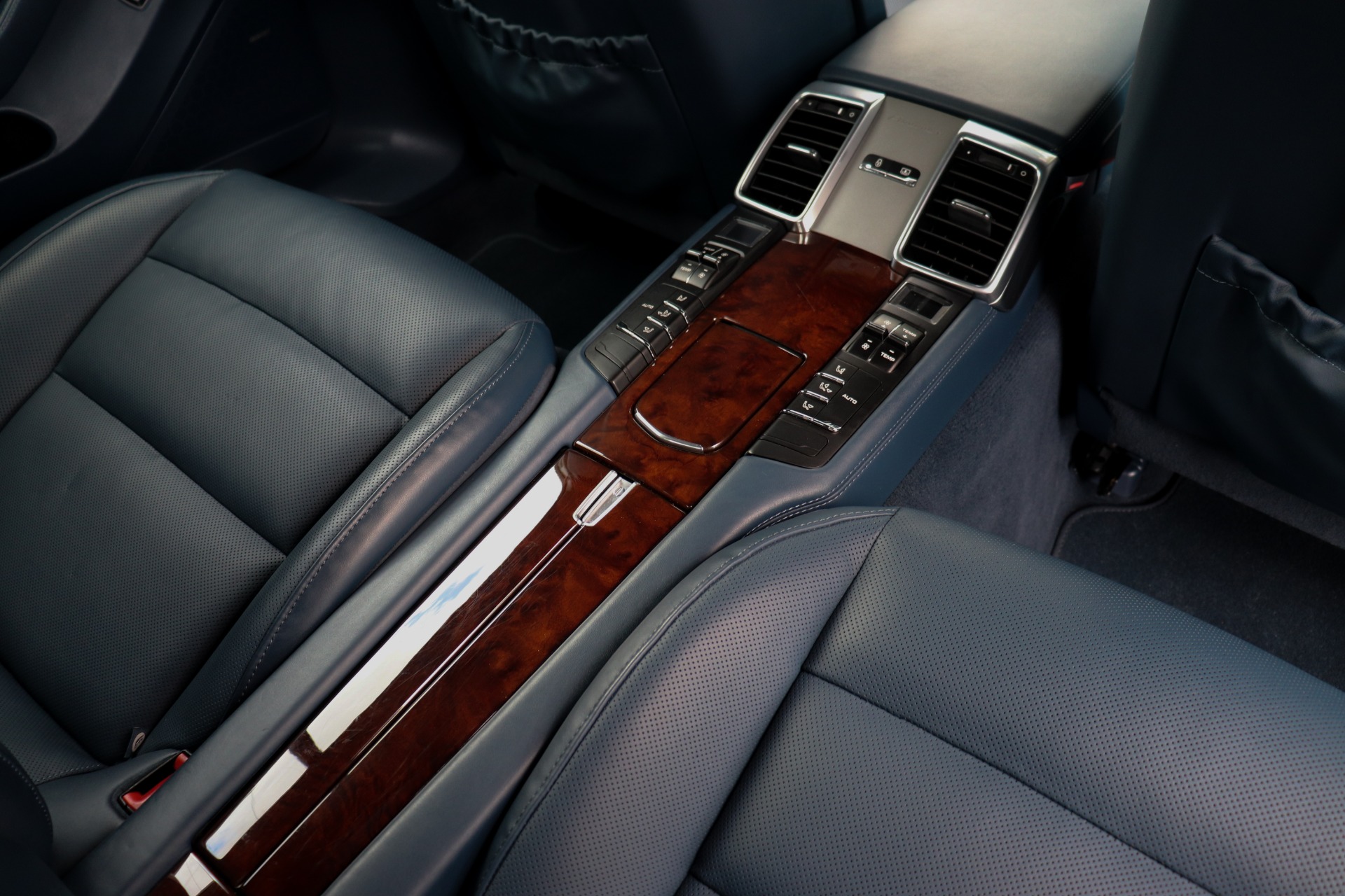Used-2013-Porsche-Panamera-GTS