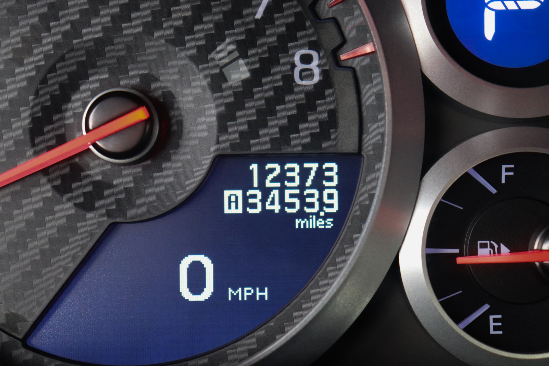 Used-2016-Nissan-GT-R-Black-Edition