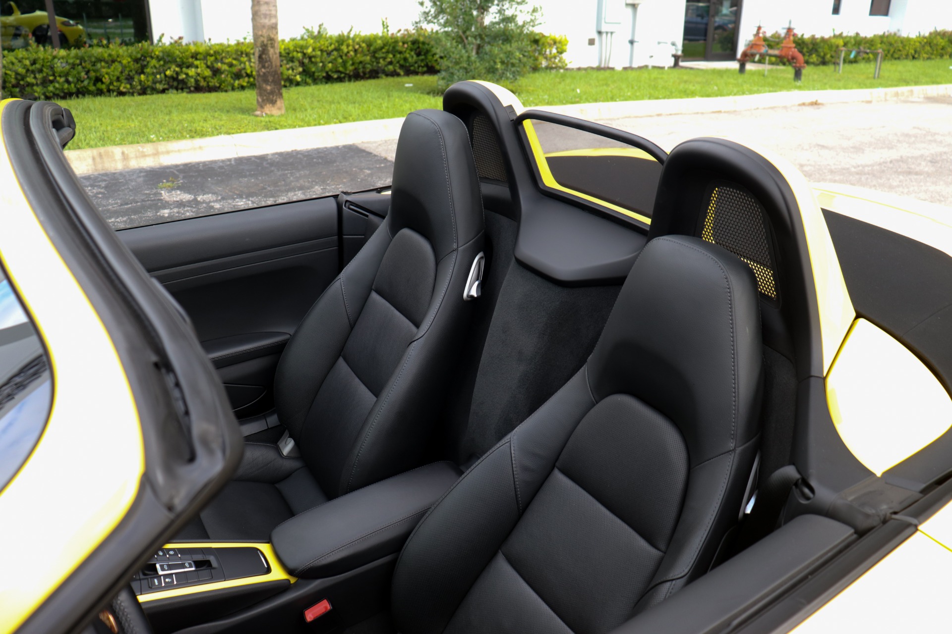 Used-2017-Porsche-718-Boxster-S