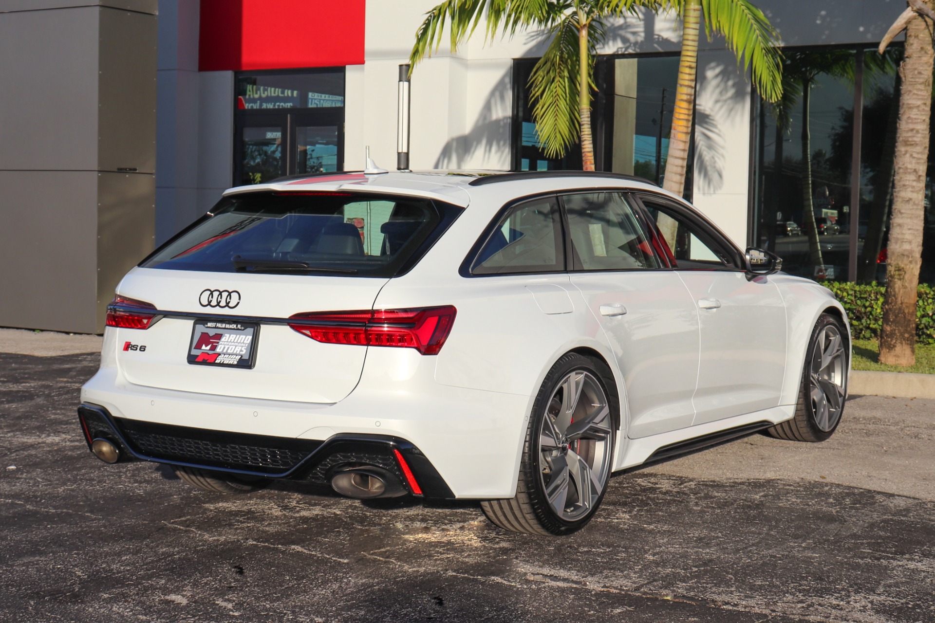 Used-2021-Audi-RS-6-40T-quattro-Avant