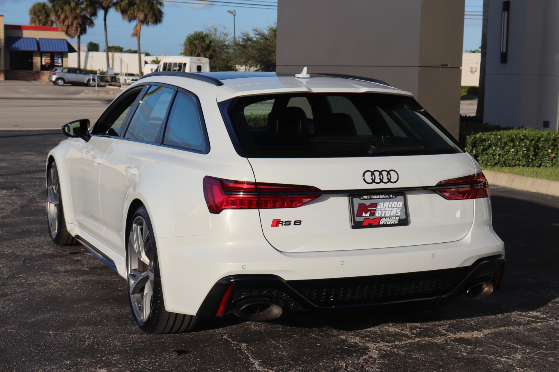 Used-2021-Audi-RS-6-40T-quattro-Avant