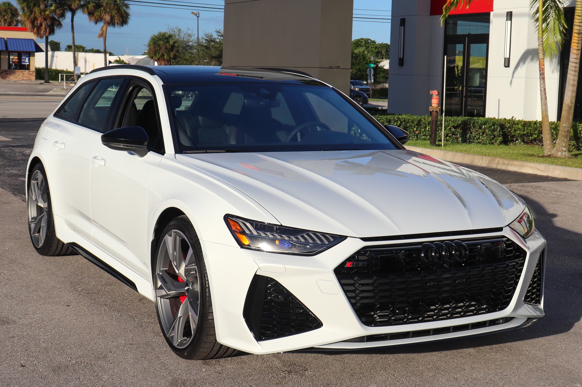 Used-2021-Audi-RS-6-40T-quattro-Avant