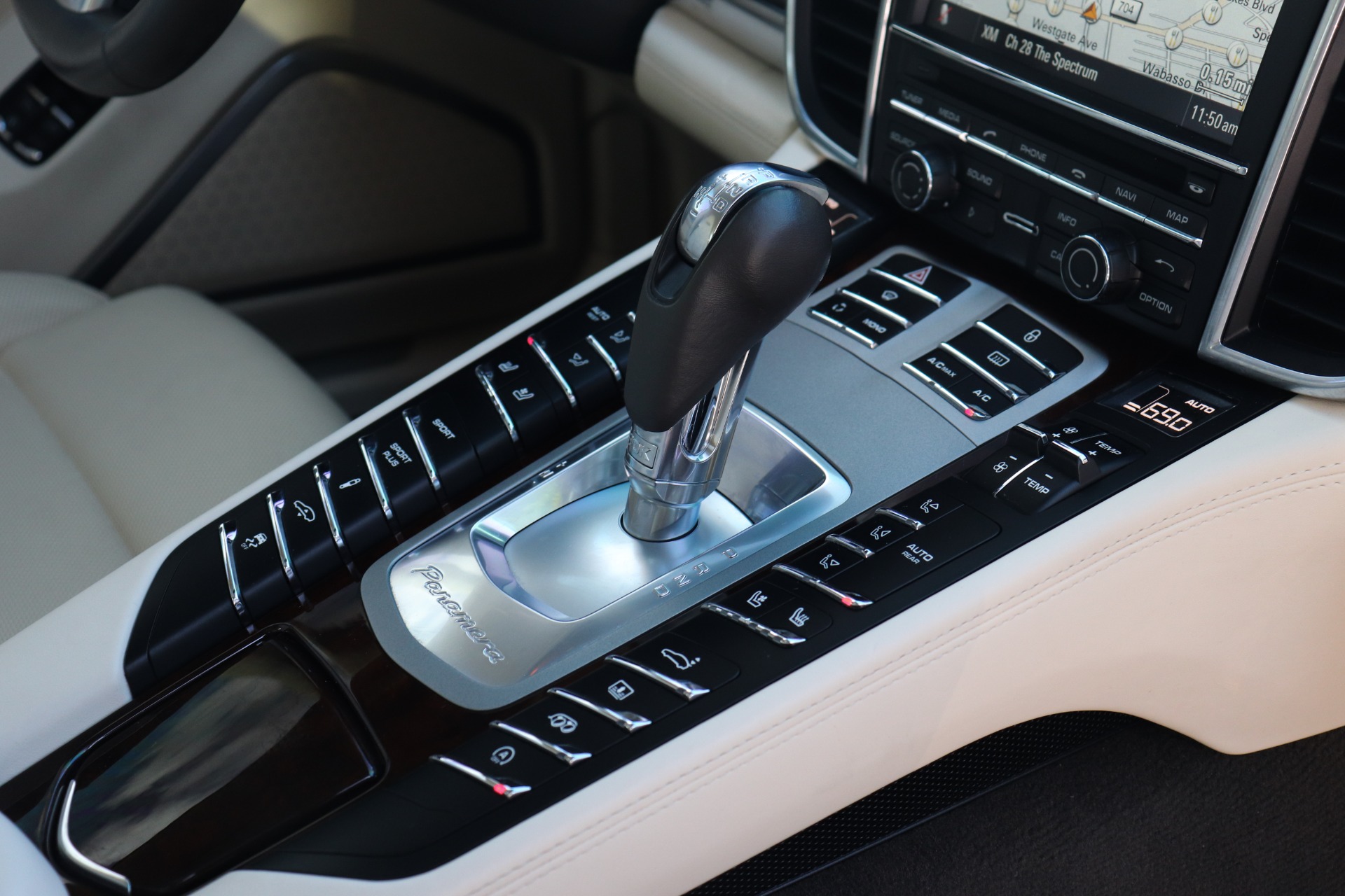 Used-2013-Porsche-Panamera-Turbo