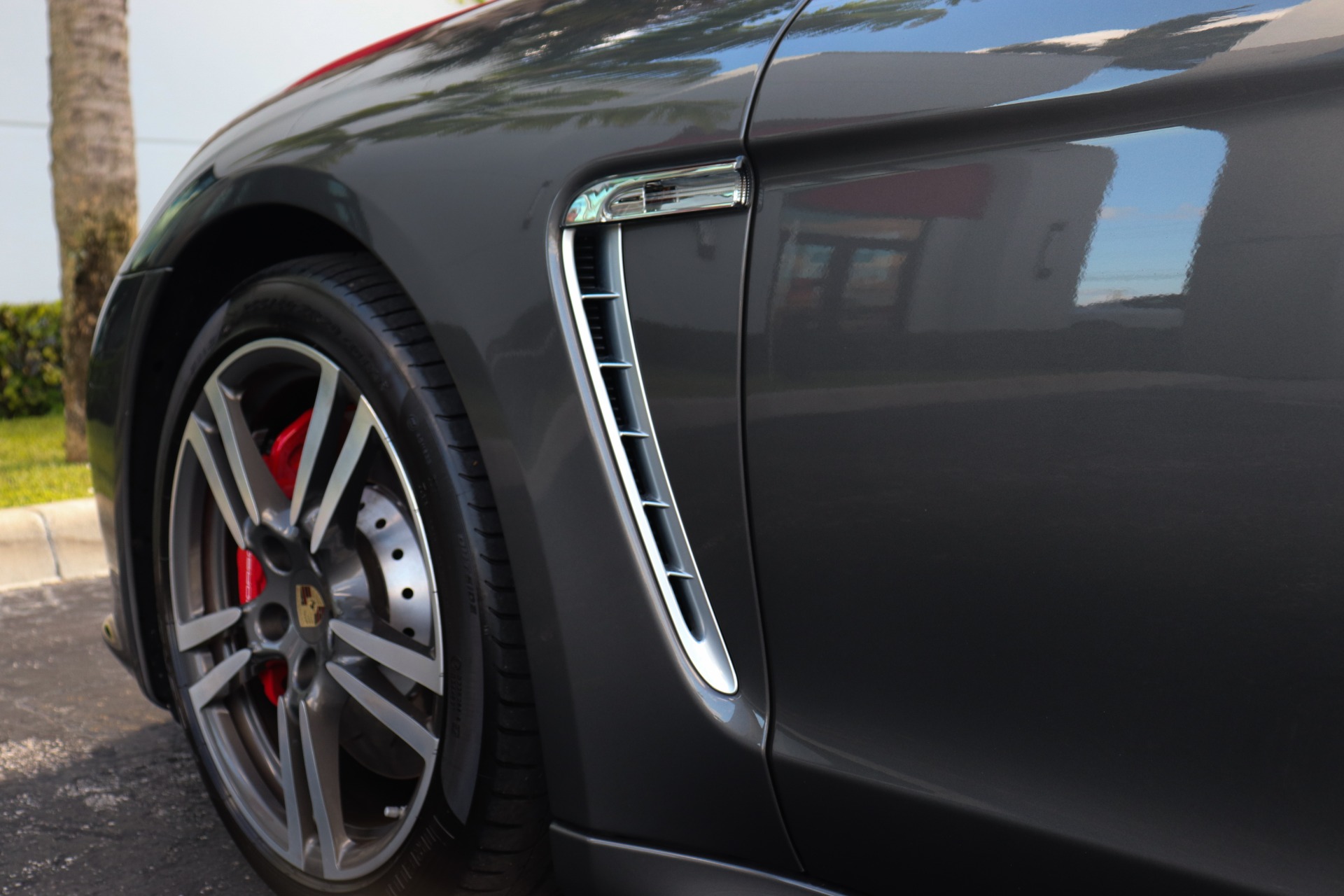 Used-2013-Porsche-Panamera-Turbo
