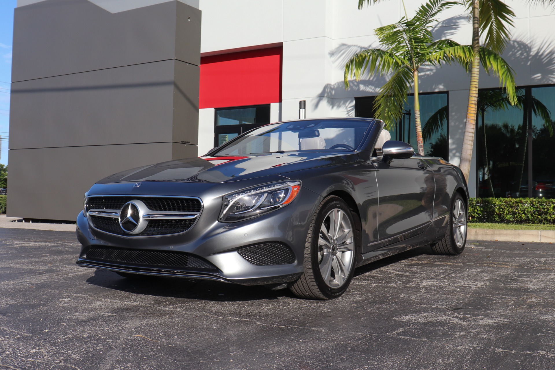 Used-2017-Mercedes-Benz-S-Class-S-550