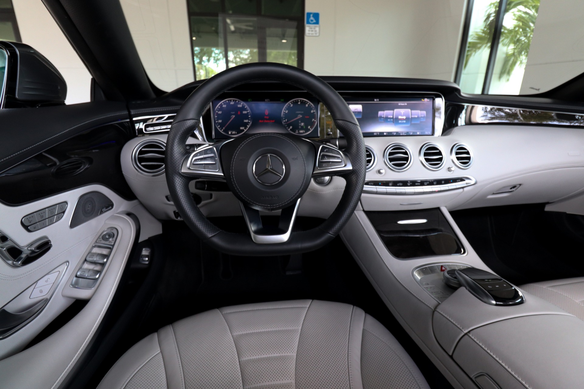 Used-2017-Mercedes-Benz-S-Class-S-550