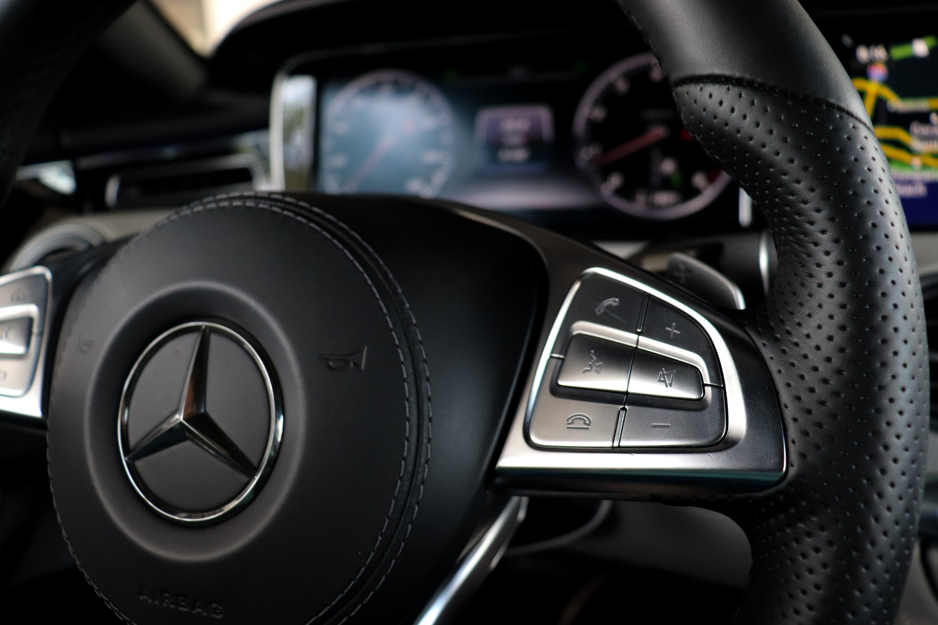 Used-2017-Mercedes-Benz-S-Class-S-550