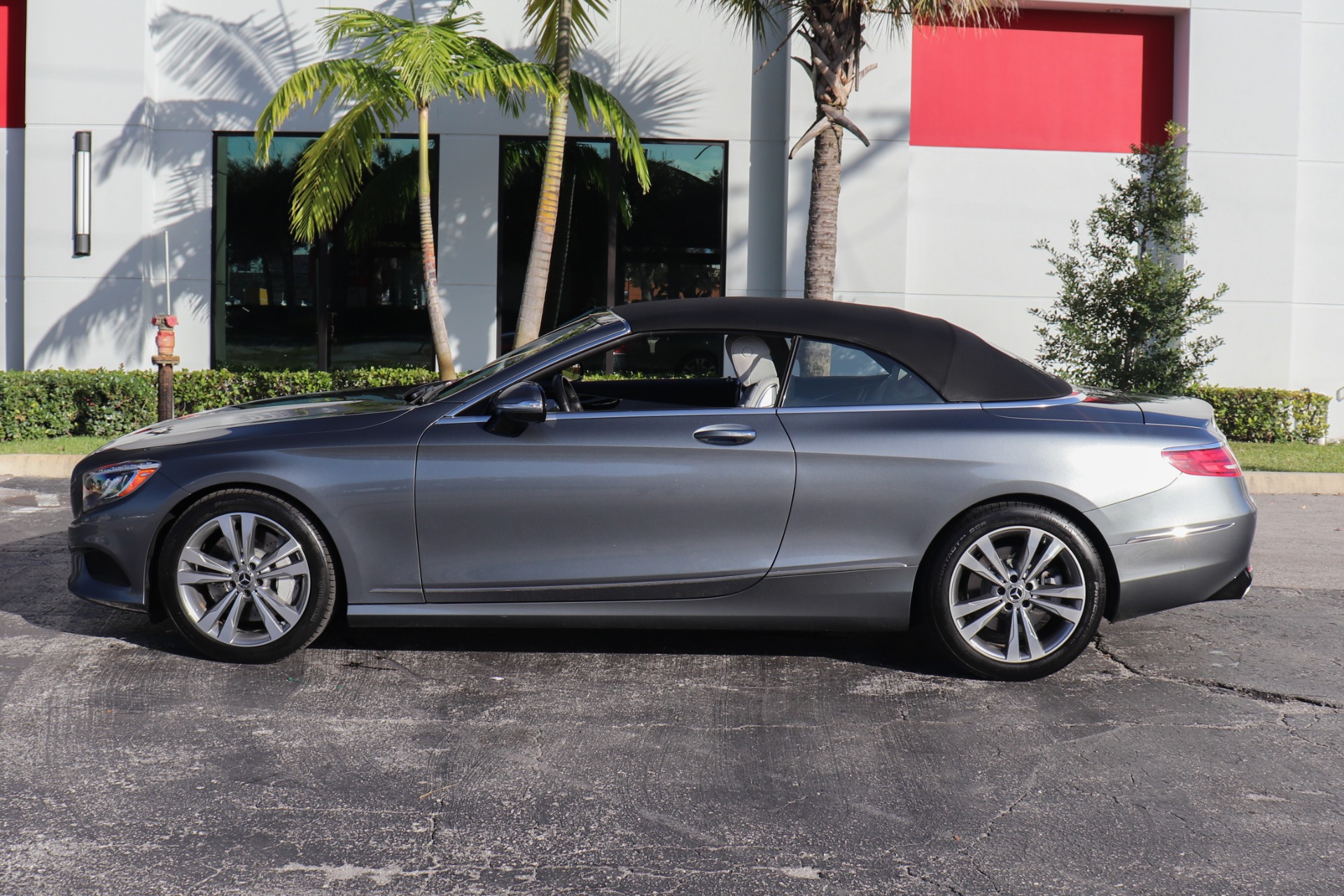 Used-2017-Mercedes-Benz-S-Class-S-550