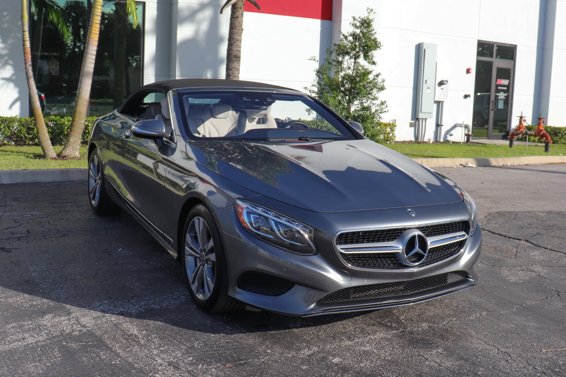 Used-2017-Mercedes-Benz-S-Class-S-550