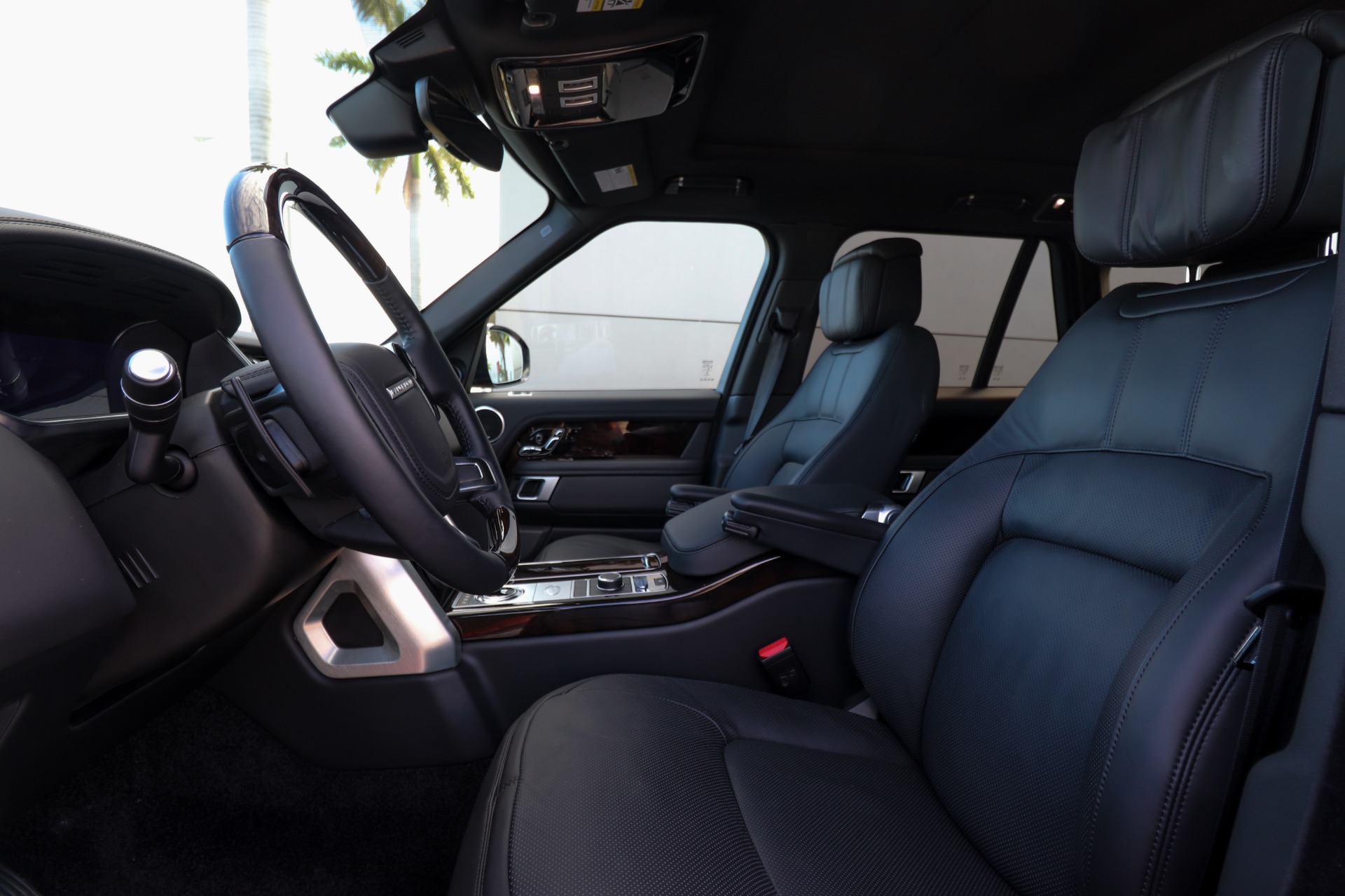 Used-2020-Land-Rover-Range-Rover-P525-HSE