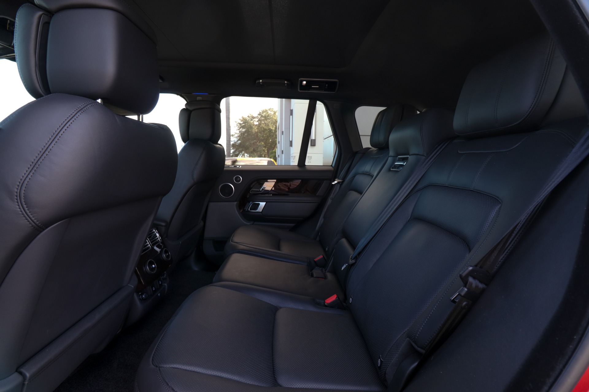Used-2020-Land-Rover-Range-Rover-P525-HSE