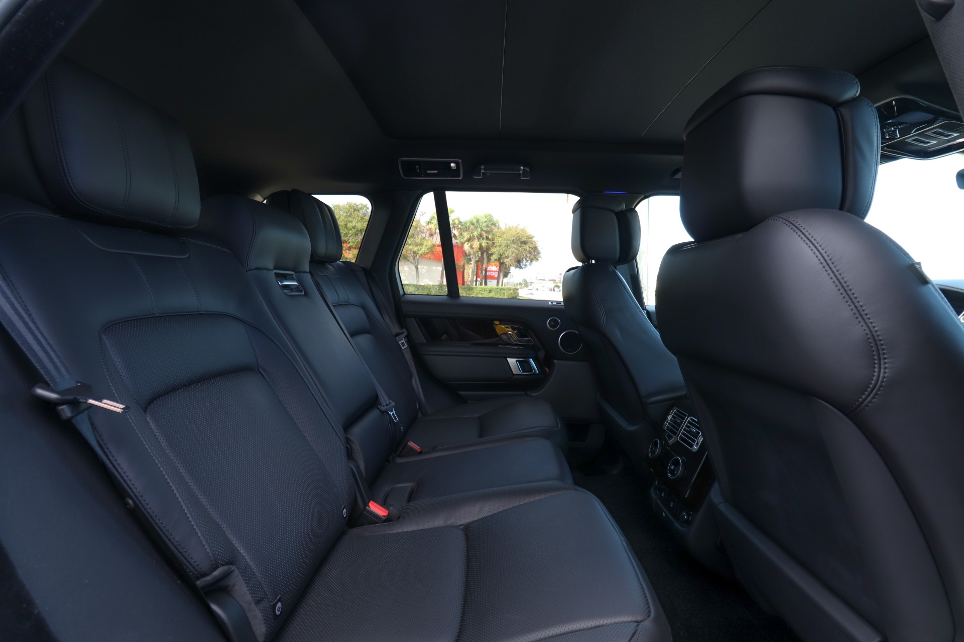Used-2020-Land-Rover-Range-Rover-P525-HSE