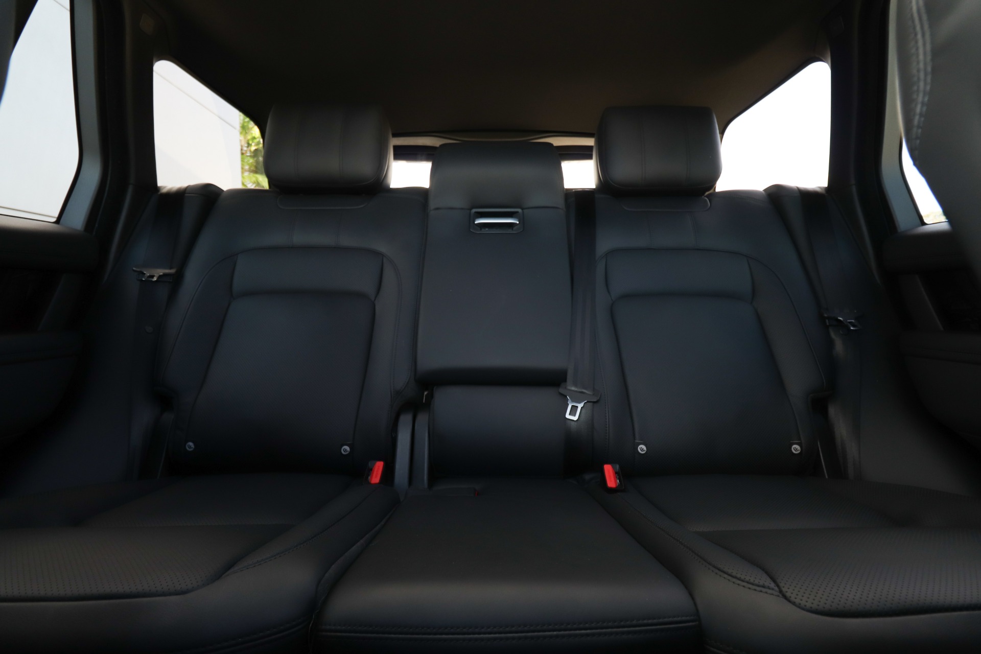 Used-2020-Land-Rover-Range-Rover-P525-HSE